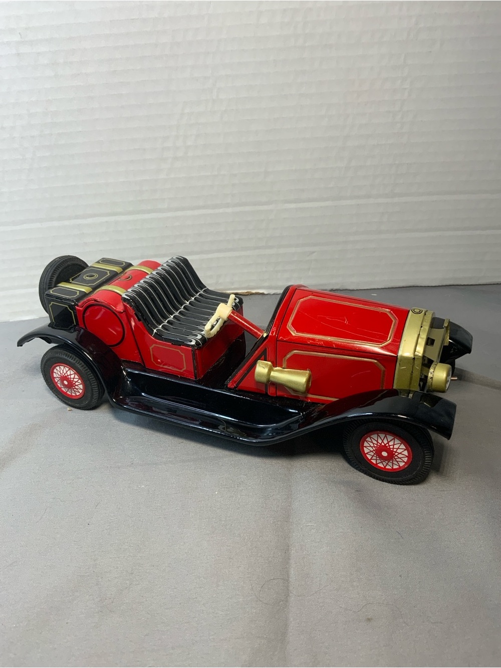 Vintage Cragstan Tin Litho 1914 Stutz Bearcat Friction Car Toy